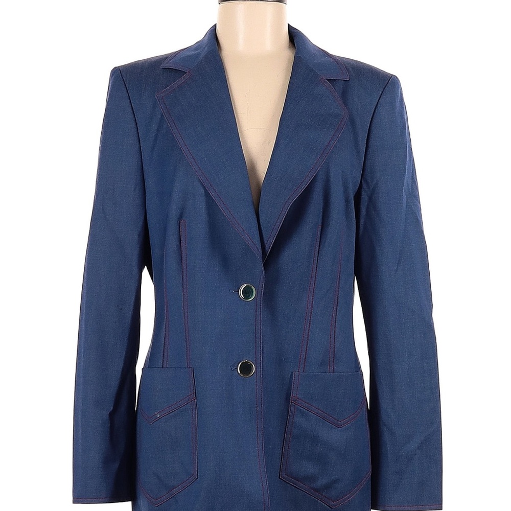 Escada size 40 blazer blue super cute!